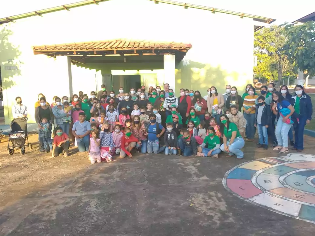 Com a presença de autoridades, Prefeitura de Caracol entrega uniformes para Serviço de Convivência e Fortalecimento de Vínculo