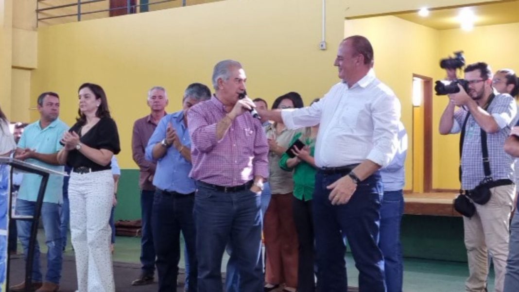 Neco Pagliosa prestigia agenda com Governador Reinaldo Azambuja em Bela Vista